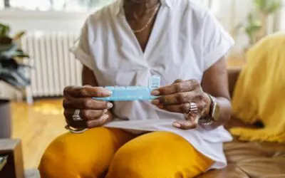 How to Travel with Medications: A Senior’s Guide
